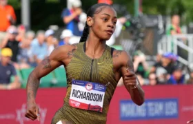 Sha'Carri Richardson membuat pernyataan dengan lari 200m