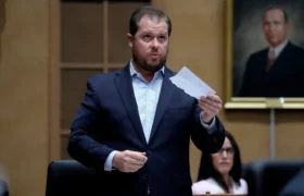 Senator negara bagian mengaku tidak bersalah dalam kasus pemilih palsu di Arizona