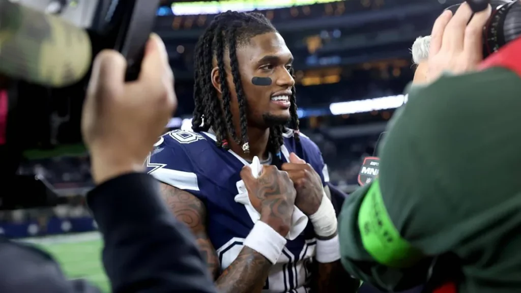 Dallas Cowboys WR CeeDee Lamb menyetujui perpanjangan baru