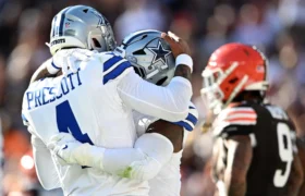 Cowboys itu nyata Pilihan Draf No. 1 berturut-turut untuk Carolina